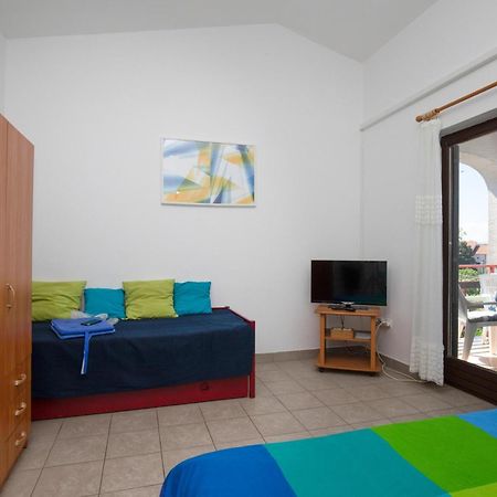 Apartments Brankica Island - Happy Rentals Вантачичі Екстер'єр фото