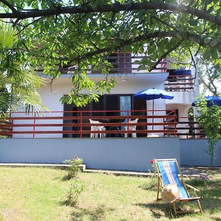 Apartments Brankica Island - Happy Rentals Вантачичі Екстер'єр фото