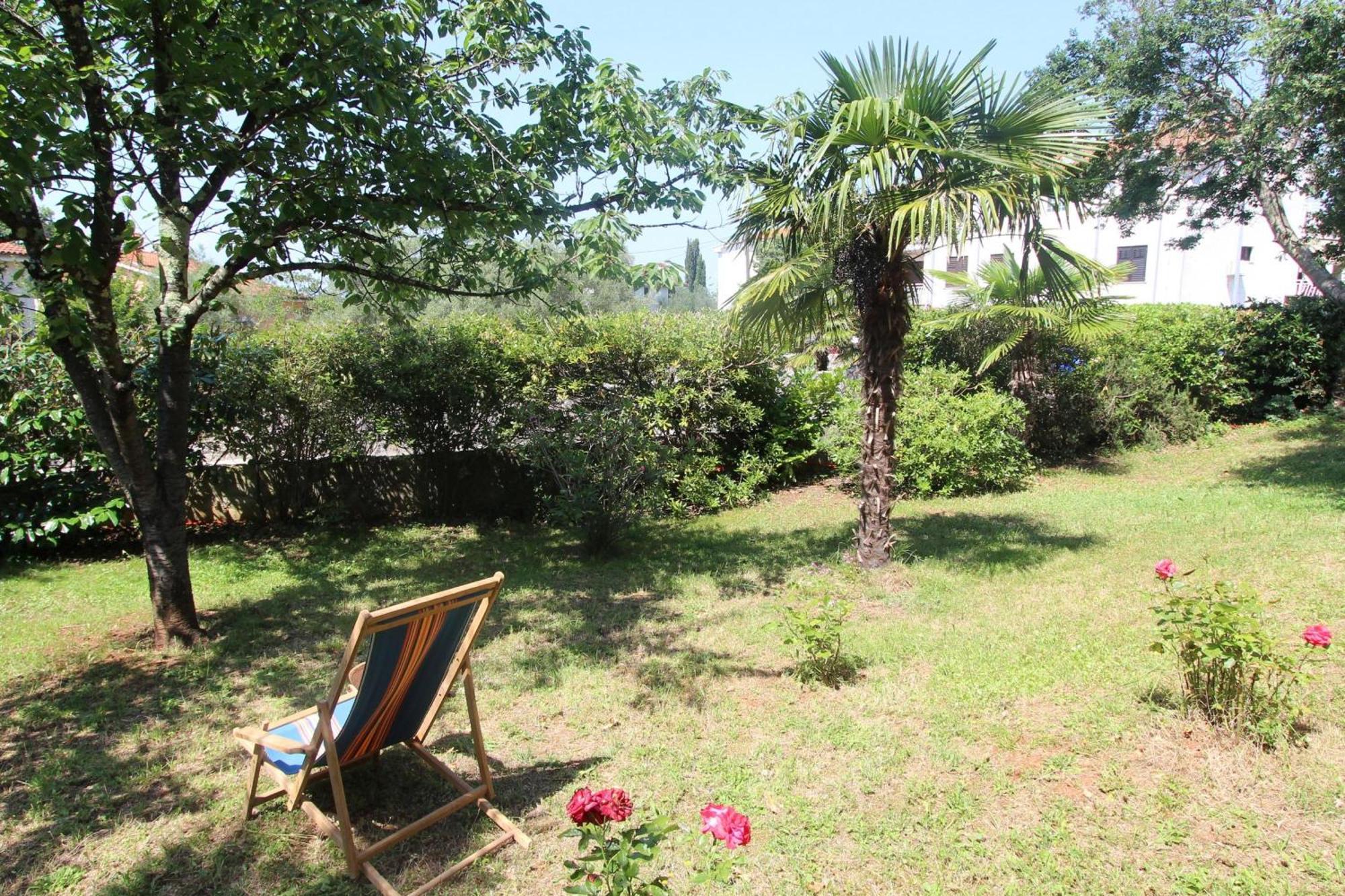 Apartments Brankica Island - Happy Rentals Вантачичі Екстер'єр фото