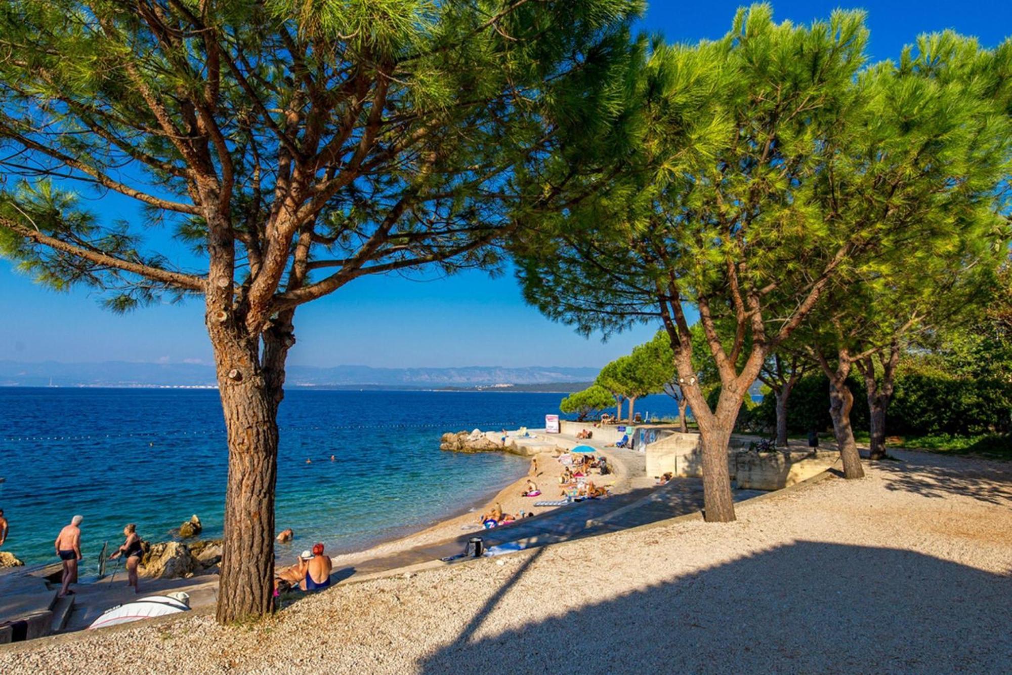 Apartments Brankica Island - Happy Rentals Вантачичі Екстер'єр фото